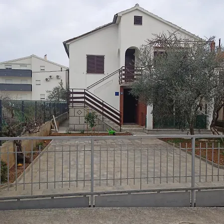 Apartment Tomas,,,Spacious House With Private Parking,Terrace,5G Internet,,,,, Zadar Zewnętrze zdjęcie