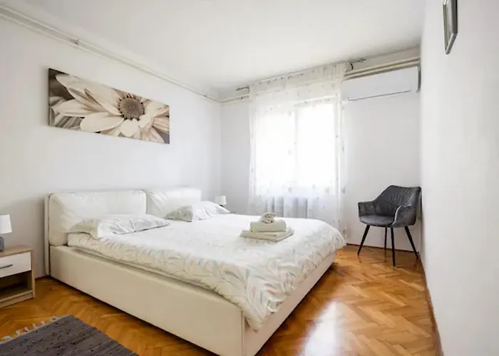 Apartment Tomas,,,Spacious House With Private Parking,Terrace,5G Internet,,,,,