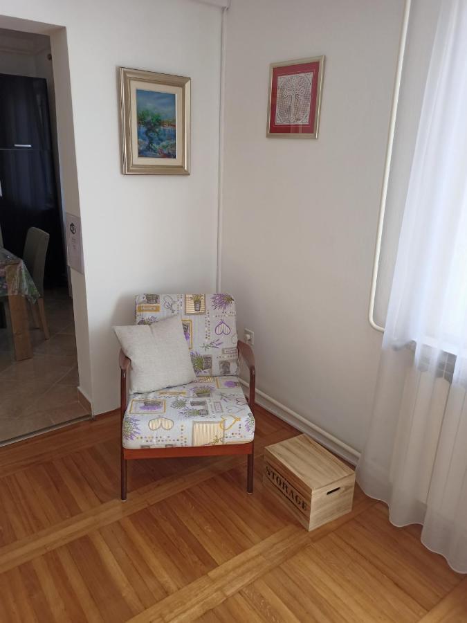 Tomas,,,spacious House With Private Parking,terrace,5g Internet,,,,, Apartment *