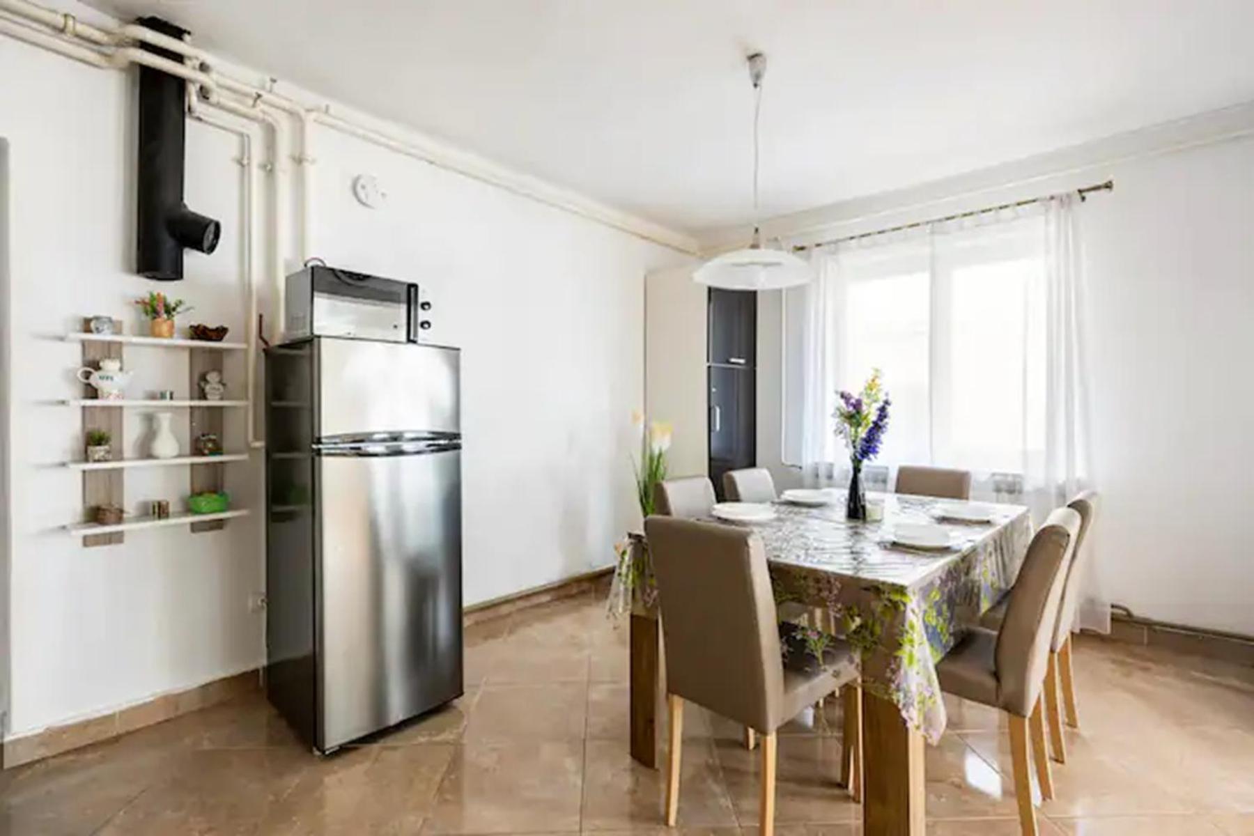 Tomas,,,spacious House With Private Parking,terrace,5g Internet,,,,,