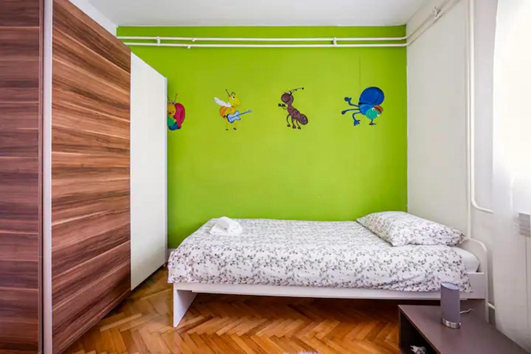 Apartment Tomas,,,spacious House With Private Parking,terrace,5g Internet,,,,, Zadar